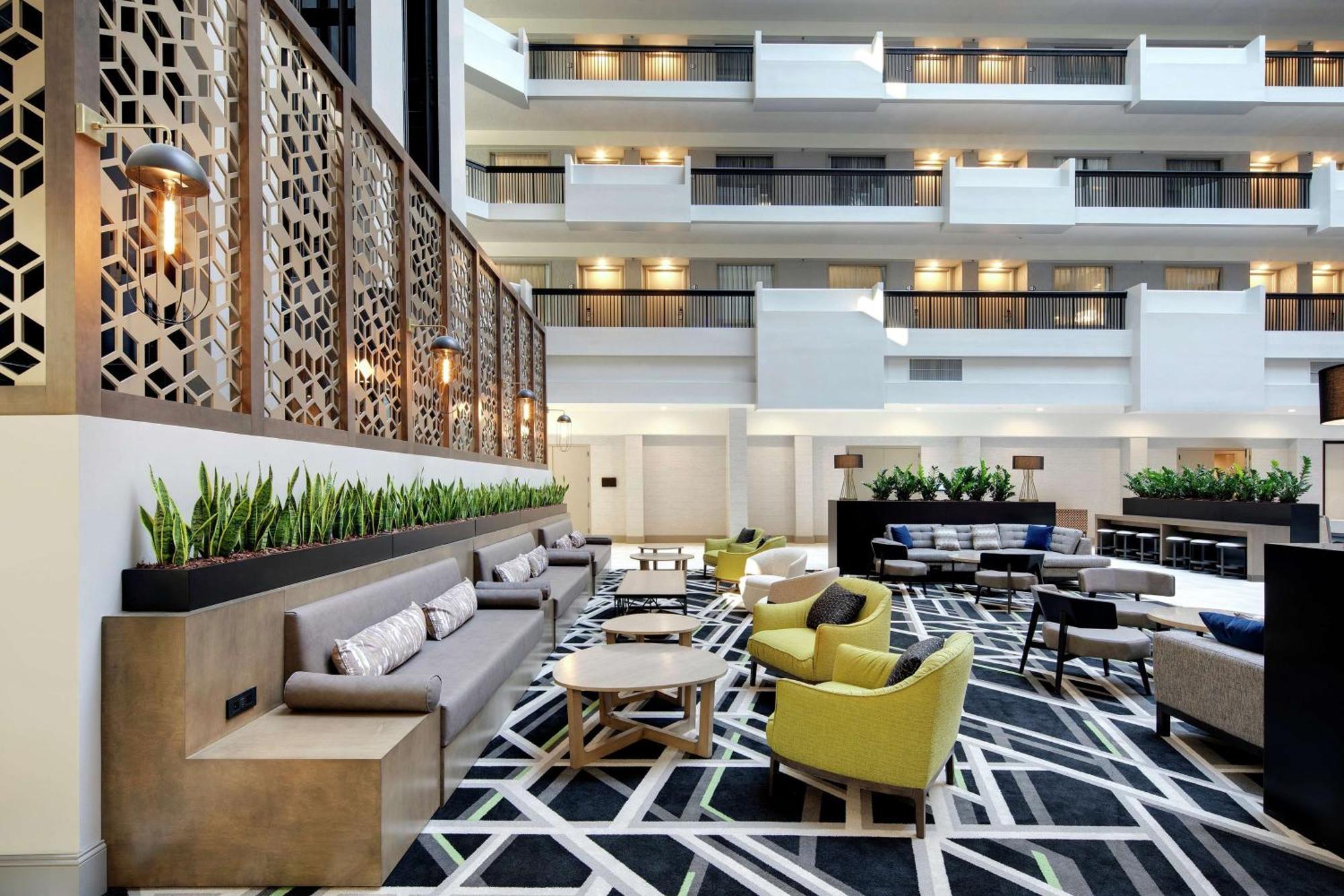 Embassy Suites By Hilton Atlanta Perimeter Center Exteriér fotografie